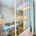 Parisian L Bellan