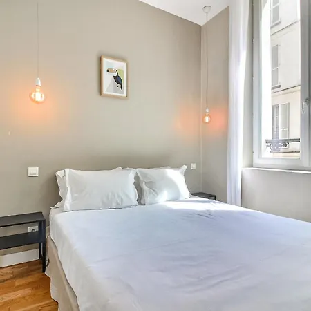 Parisian L Bellan