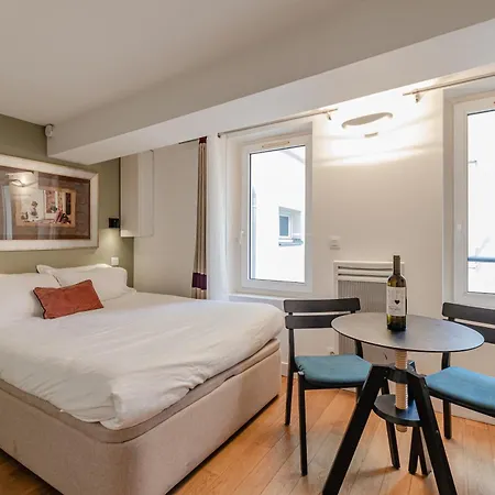 Apartment Parisian L Bellan Paris